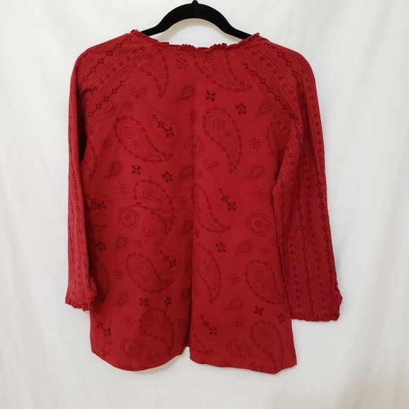 EUC CINNAMON & CINDER Floral Paisley Print Ruffled Brass Embellished Pullover - Picture 2 of 4